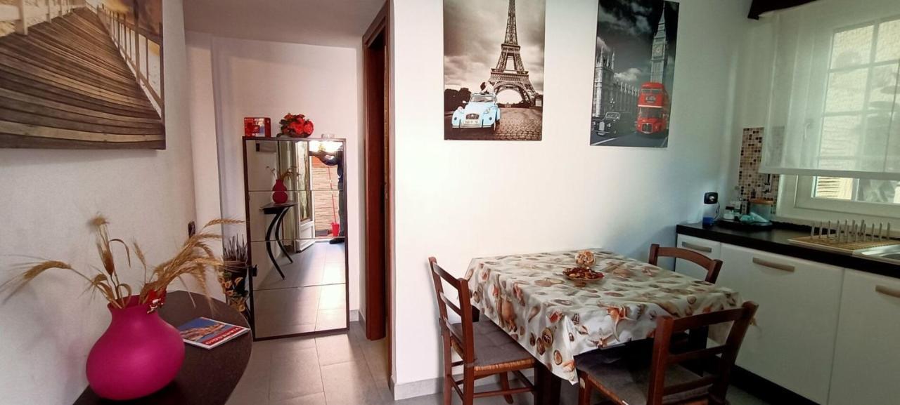 Lovely House Near The Beach ตอร์เร เดล ลาโกปุชชีนี ภายนอก รูปภาพ