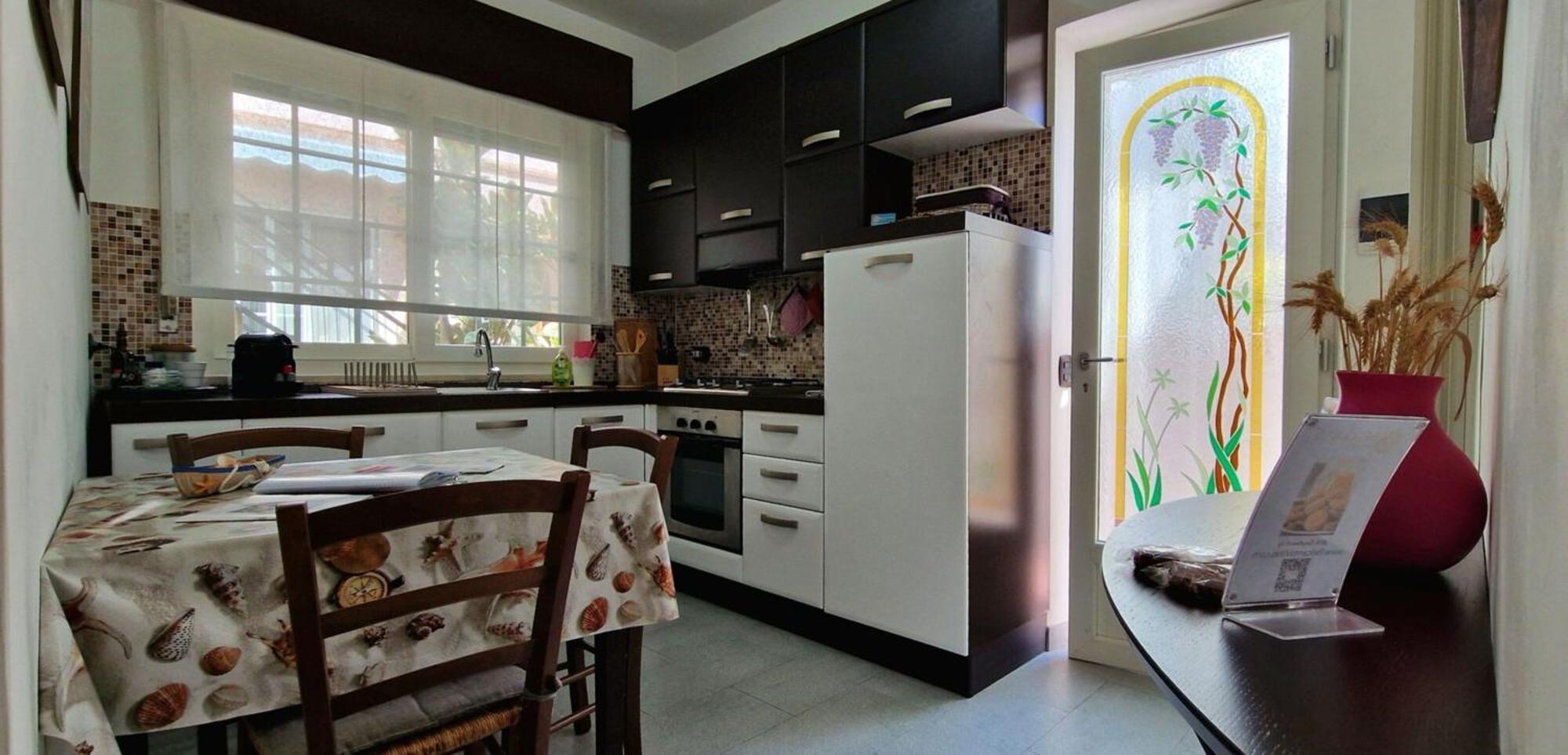 Lovely House Near The Beach ตอร์เร เดล ลาโกปุชชีนี ภายนอก รูปภาพ