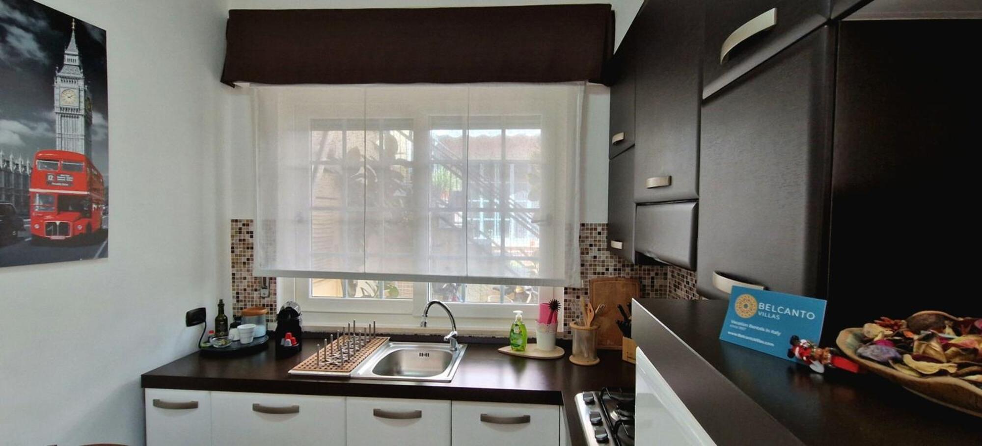 Lovely House Near The Beach ตอร์เร เดล ลาโกปุชชีนี ภายนอก รูปภาพ